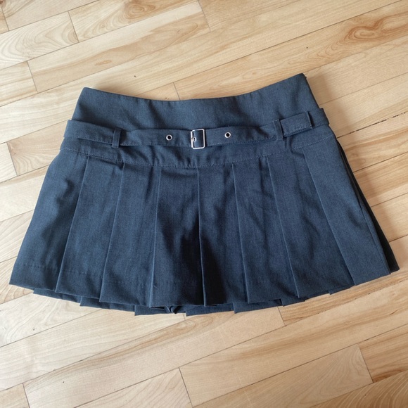 Zara gray mini skirt - Picture 1 of 6